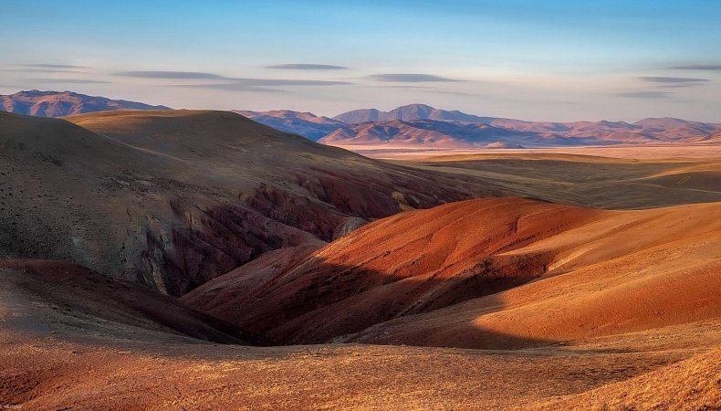 Вечерело за селом Кокоря. Фото - Сергей Межин