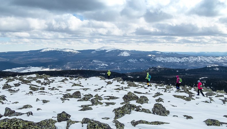 г. Поперечная. Фото - С. Межин