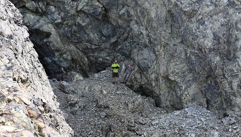 Золотая шахта