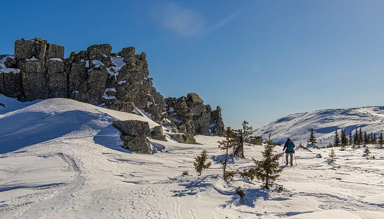 Вид на г. Поперечную
